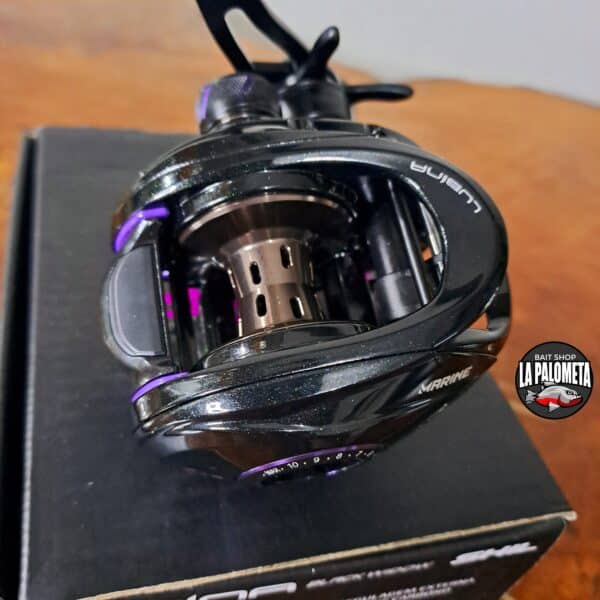 Reel Marine Lubina Black Widow Manija Izquierda - Imagen 10