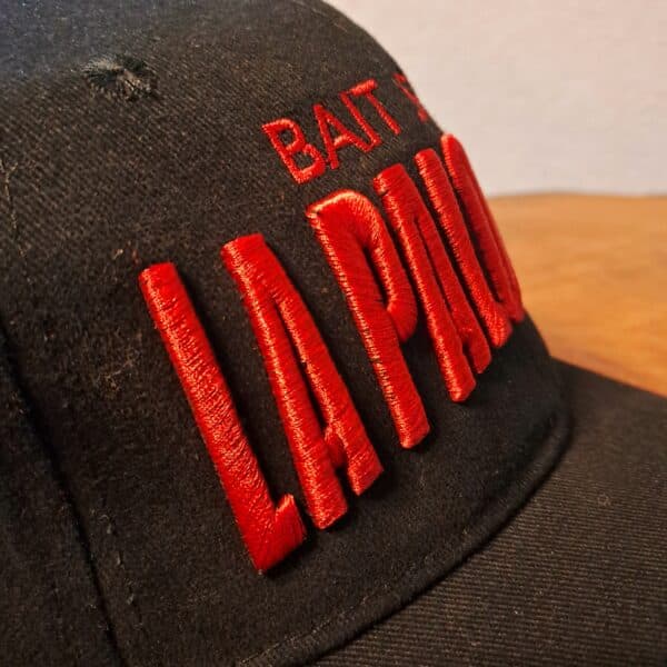 Gorra La Palometa Bait Shop Letras Relieve 3 scaled