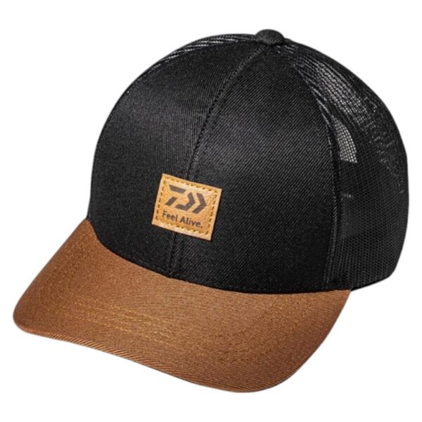 Gorra Daiwa Feel Alive Tipo Trucker 2025