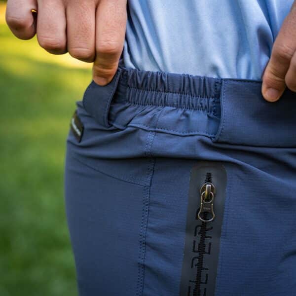 Kit Kameelperd Pantalon Cargo - Waterproof - Azul + Gorra Arena Azul - Imagen 7